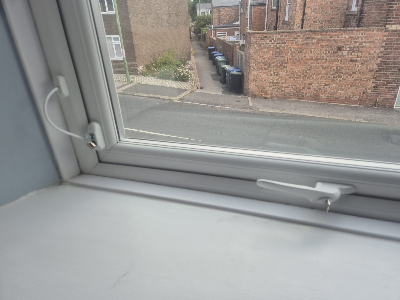 DW Locksmiths window handles in Sherburn