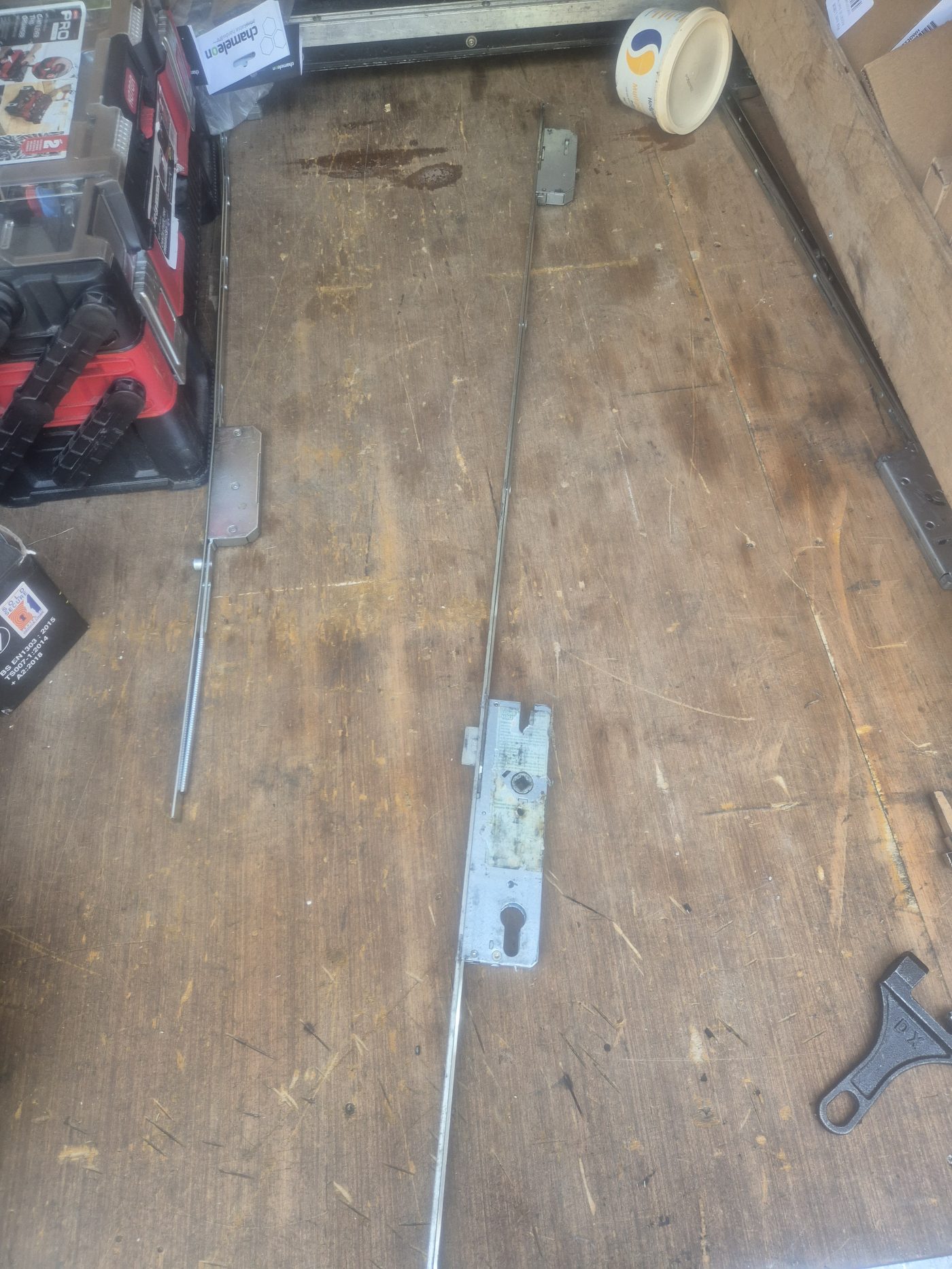 DW Locksmiths gearbox replacement in Thorney Close
