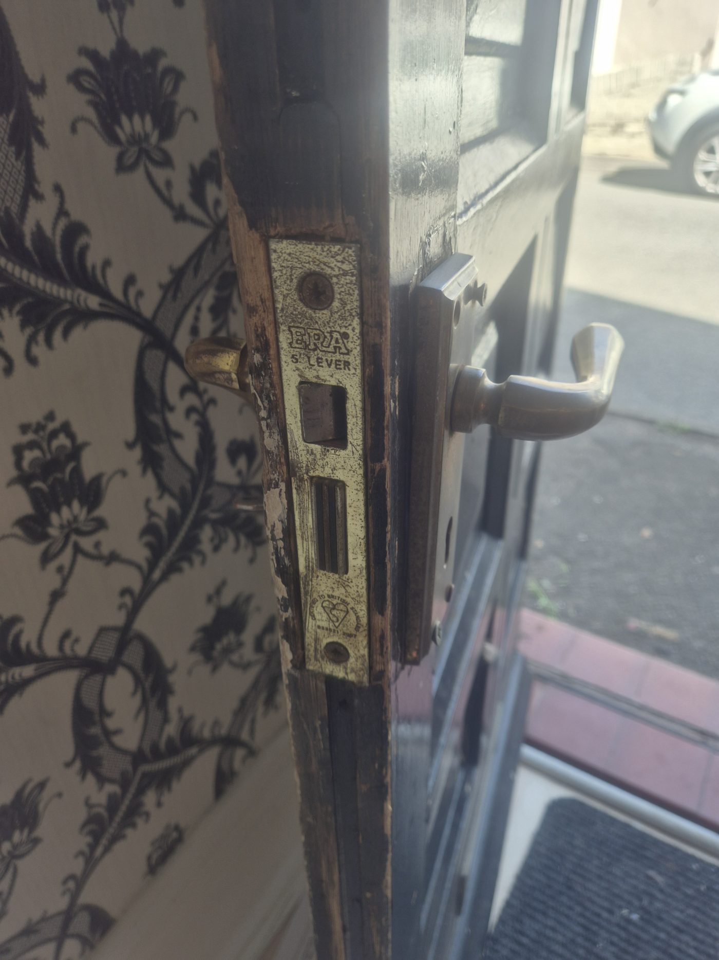 DW Locksmiths other locksmith work in Ryhope