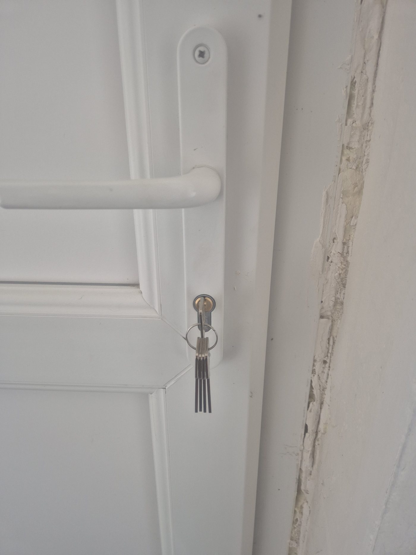 DW Locksmiths lock change in Coundon